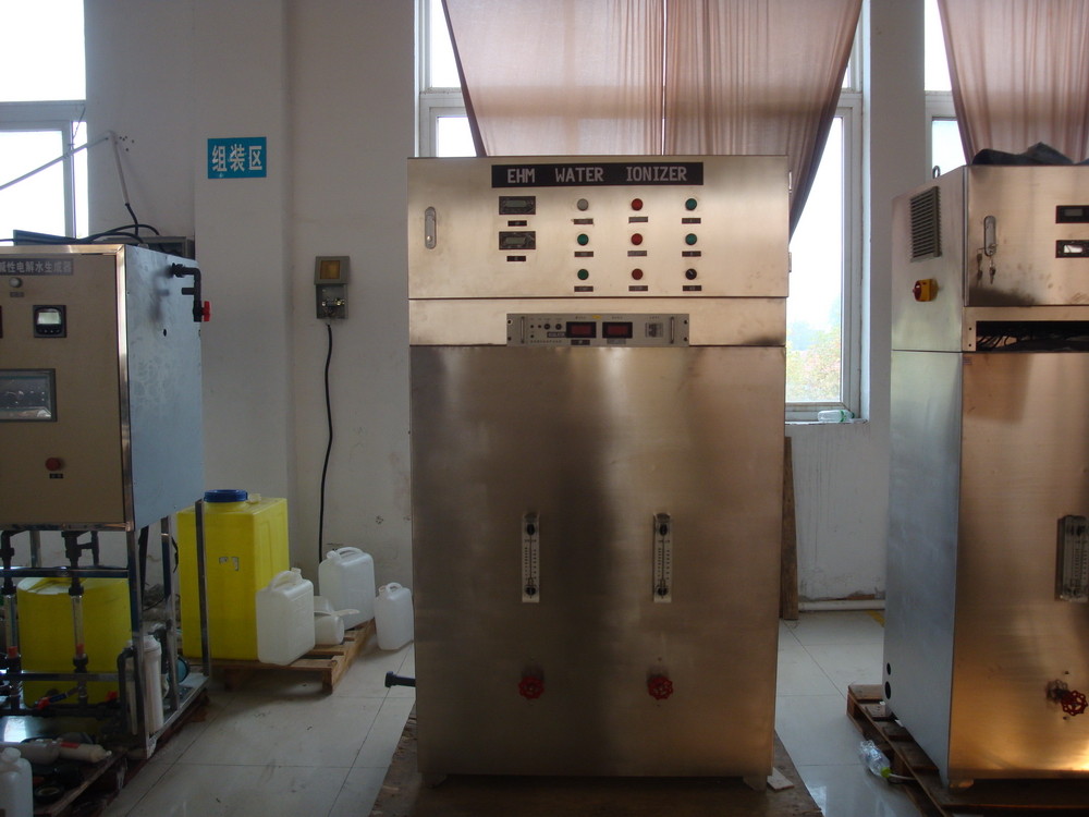 बॉटलिंग वॉटर प्लांट के लिए औद्योगिक क्षारीय जल ionizer मशीन